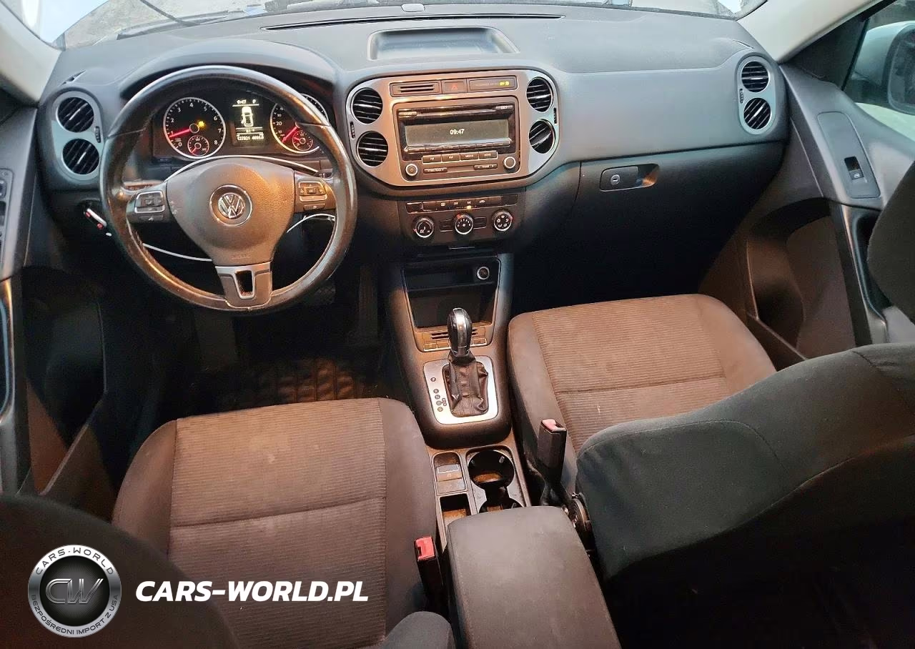 2013 Volkswagen Tiguan S VIN:WVGAV3AX9DW624705 - 8