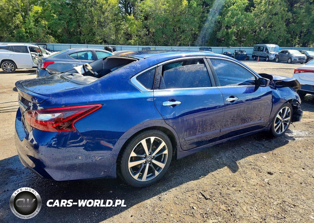 2017 Nissan Altima 2.5 Sr VIN:1N4AL3AP7HC497539 - 3