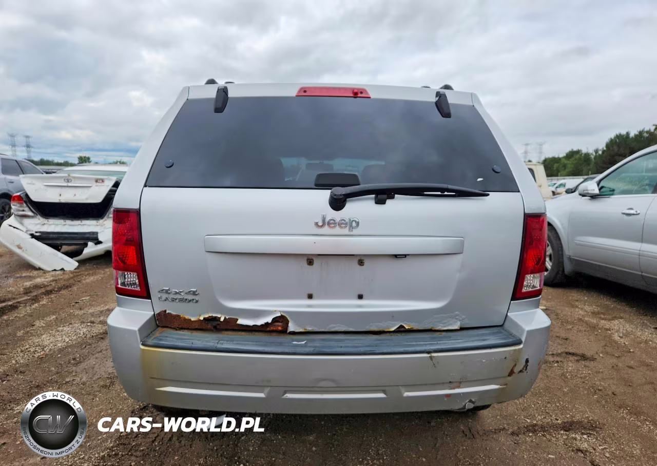 2010 Jeep Grand Cherokee Laredo VIN:1J4PR4GK0AC125836 - 6