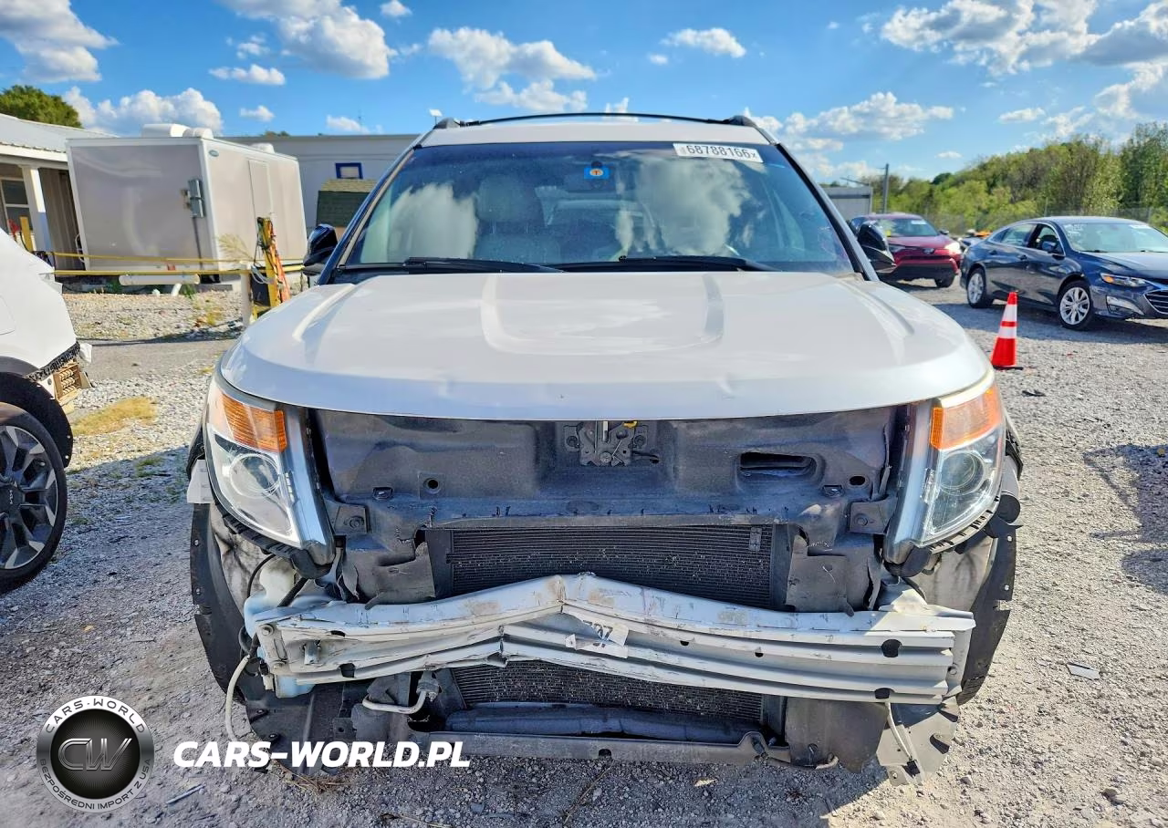 2014 Ford Explorer Xlt VIN:1FM5K7D87EGA16117 - 5
