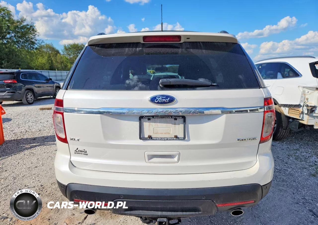 2014 Ford Explorer Xlt VIN:1FM5K7D87EGA16117 - 6
