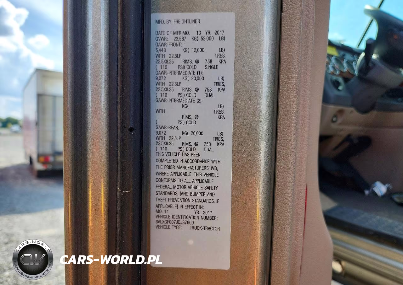 2018 Freightliner Cascadia Semi Truck VIN:3ALXGF007JDJS7600 - 12