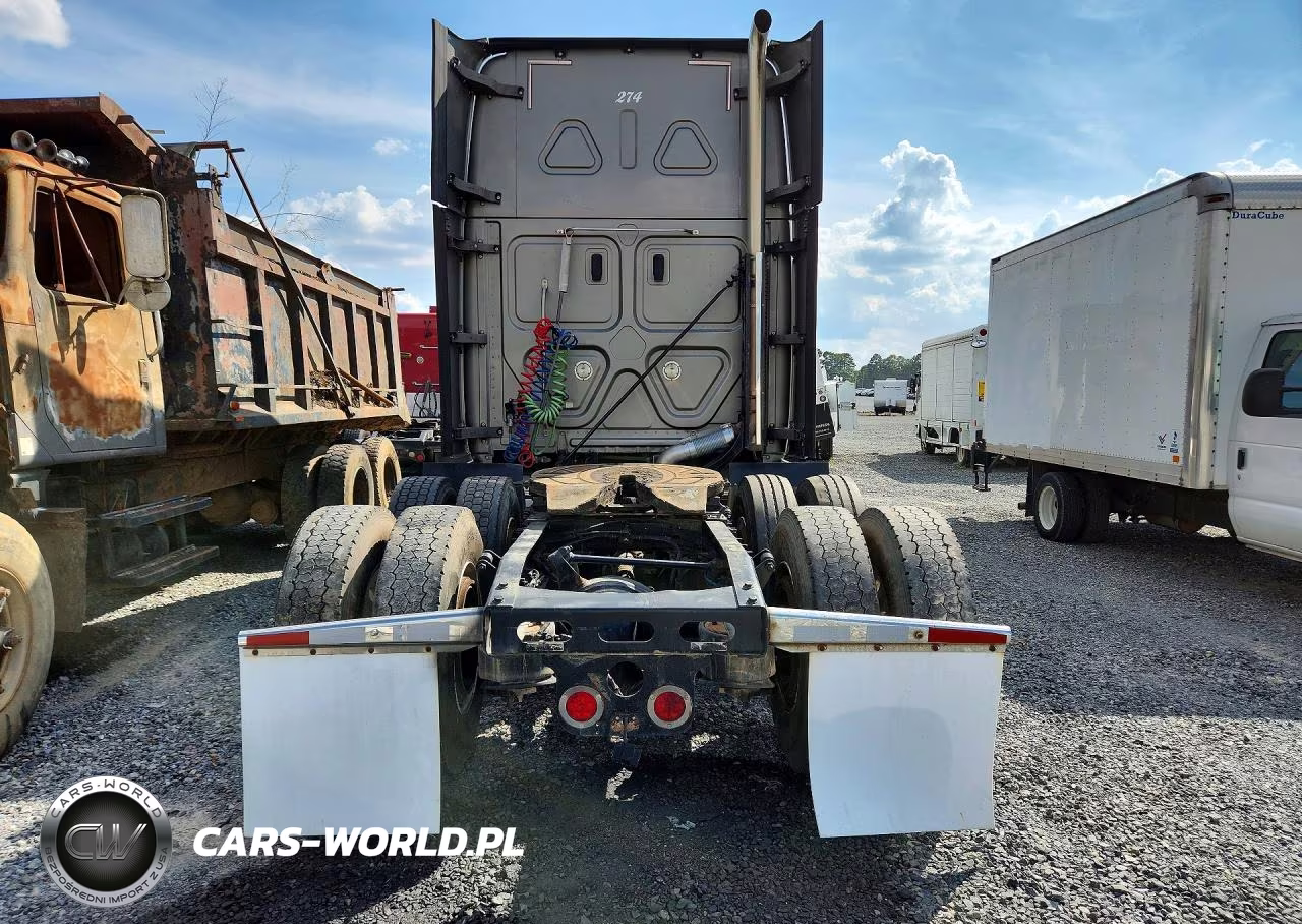 2018 Freightliner Cascadia Semi Truck VIN:3ALXGF007JDJS7600 - 6