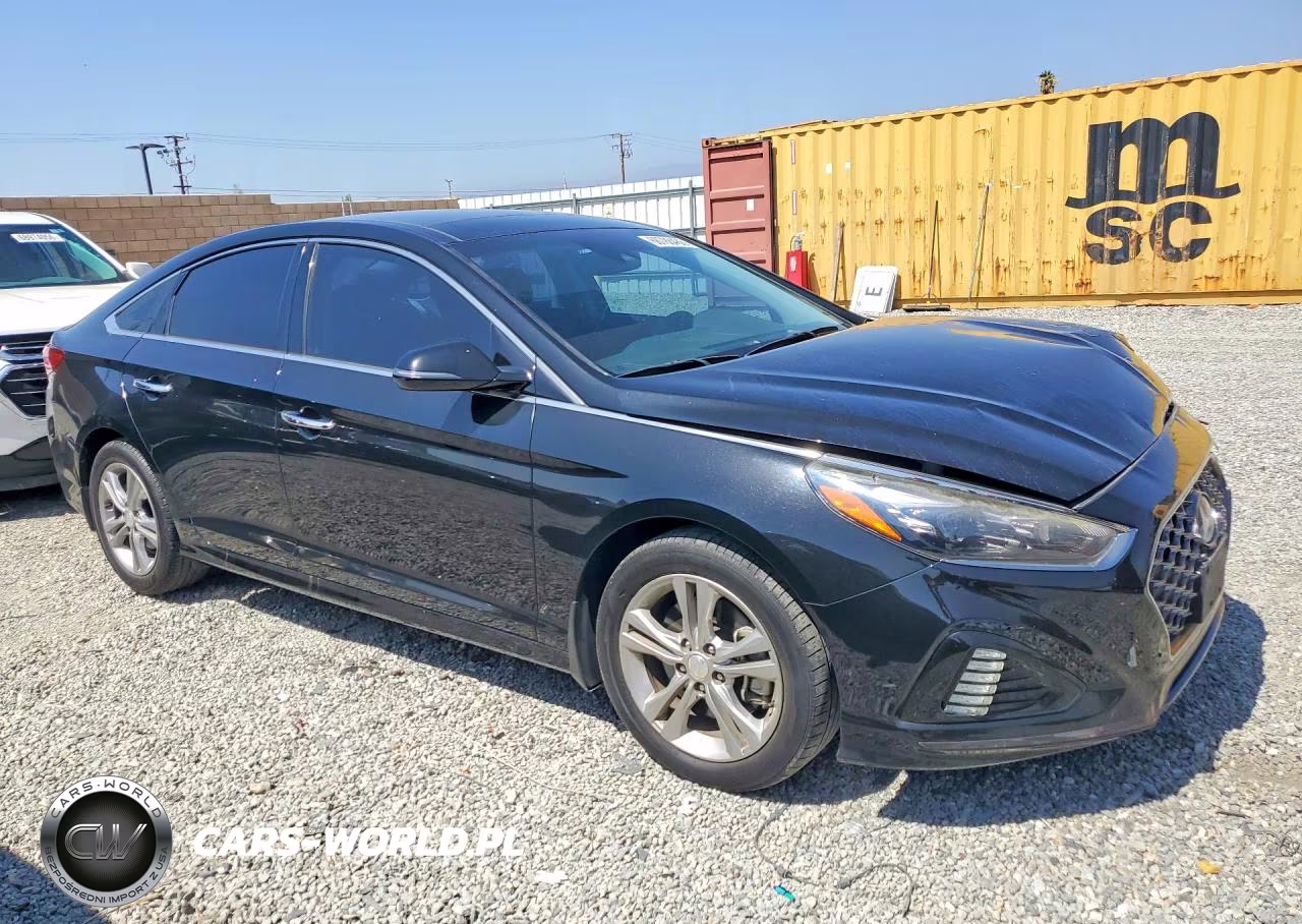 2018 Hyundai Sonata Limited VIN:5NPE34AF7JH703509 - 4