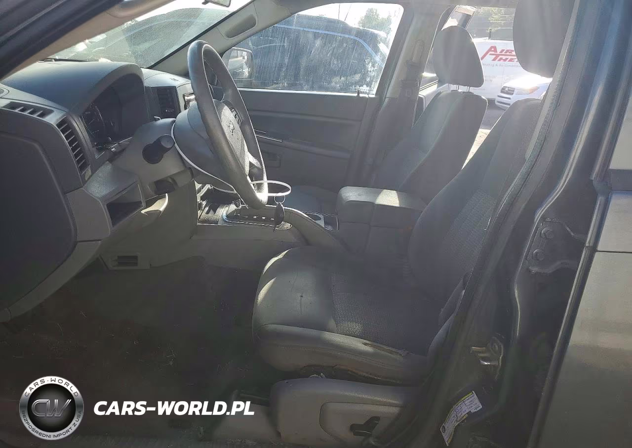 2007 Jeep Grand Cherokee Laredo VIN:1J8GS48K77C545023 - 7