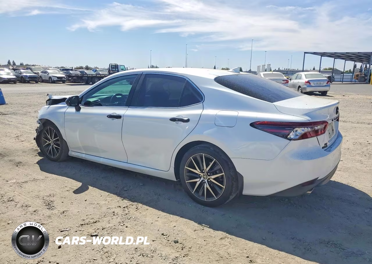 2022 Toyota Camry Xle VIN:4T1F31AK6NU595066 - 2