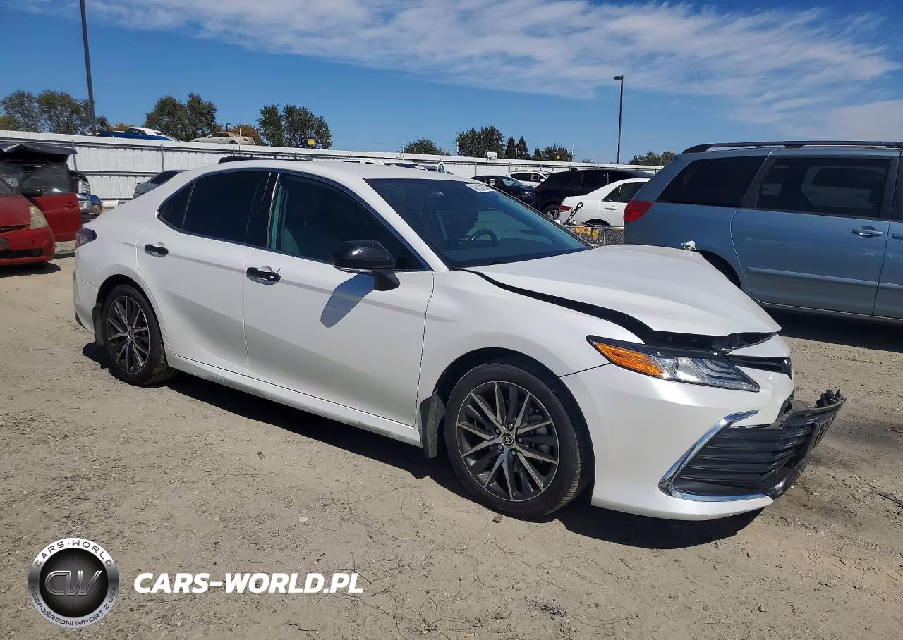 2022 Toyota Camry Xle VIN:4T1F31AK6NU595066 - 4