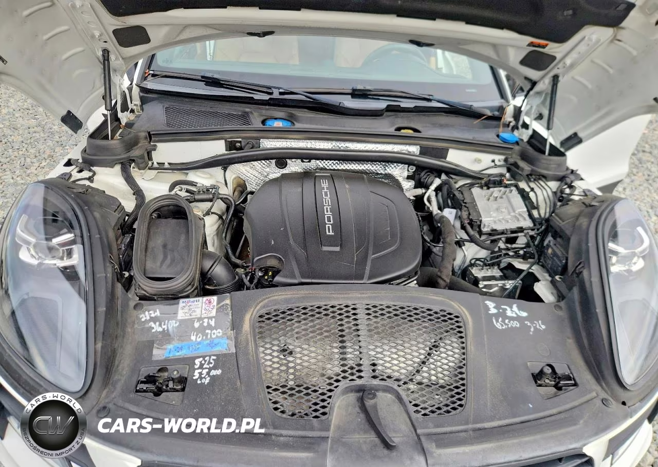 2020 Porsche Macan VIN:WP1AA2A59LLB15060 - 12