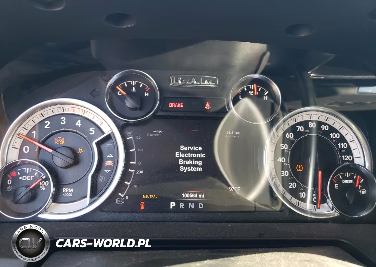 2018 Ram 2500 Laramie Laramie VIN:3C6UR5NL6JG106108 - 9