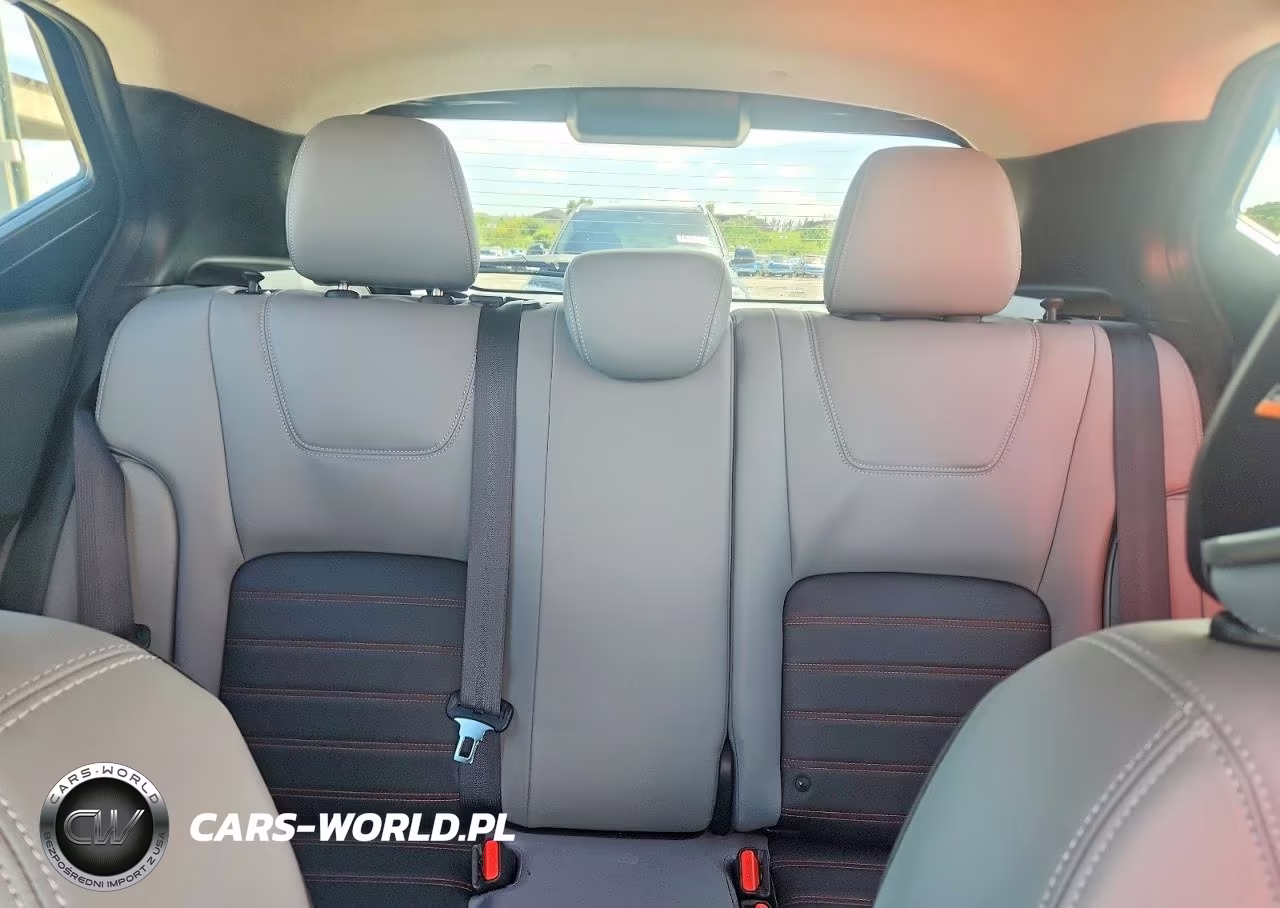 2023 Nissan Kicks Sr VIN:3N1CP5DVXPL514028 - 10