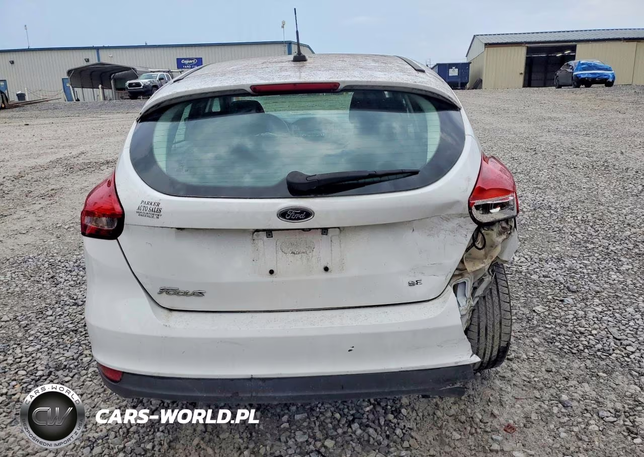 2017 Ford Focus Se VIN:1FADP3K25HL322341 - 6