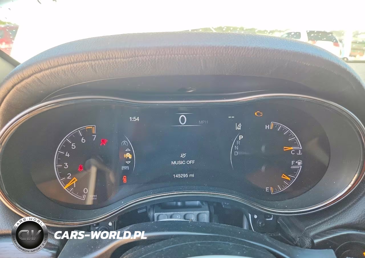 2019 Jeep Grand Cherokee Overland VIN:1C4RJFCG5KC567466 - 9