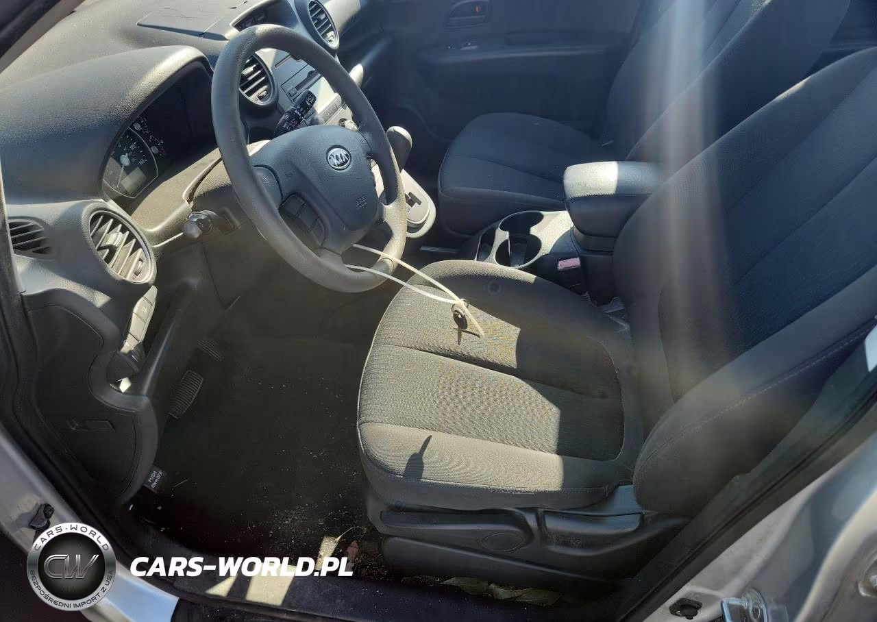2009 Kia Rondo Base VIN:KNAFG528797276621 - 7
