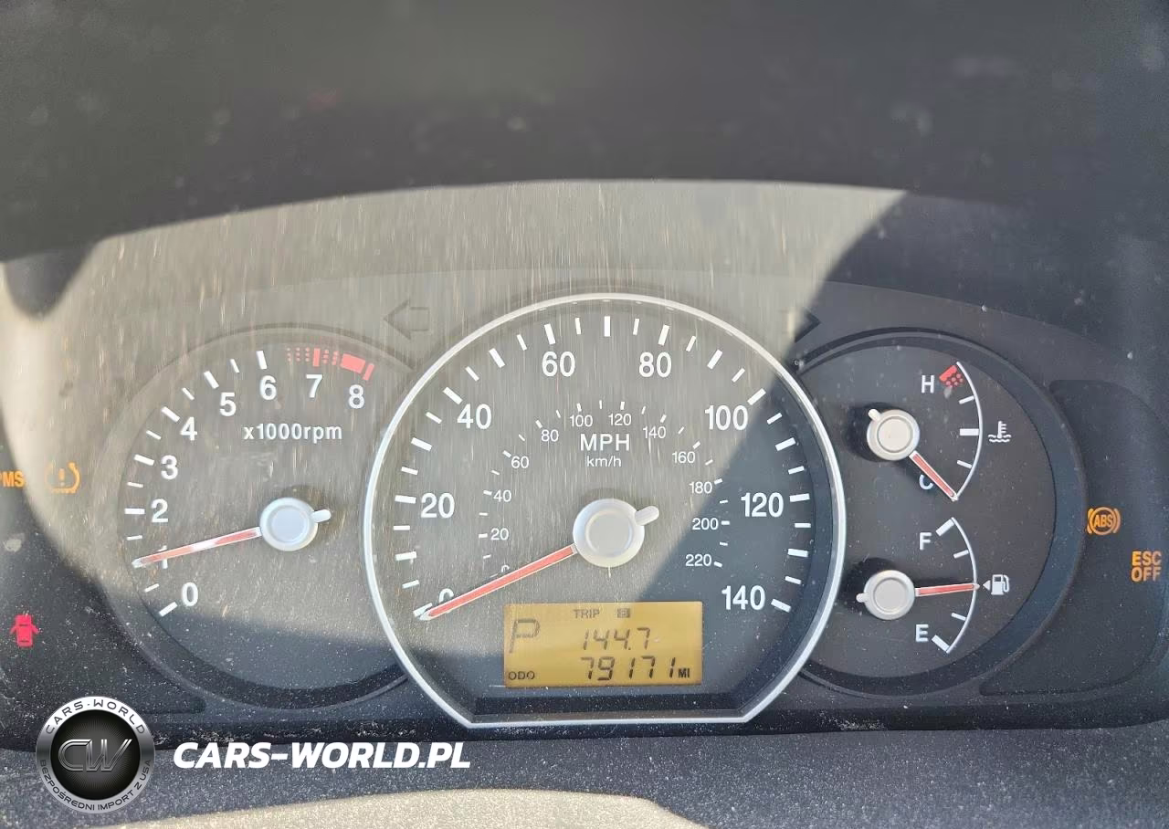 2009 Kia Rondo Base VIN:KNAFG528797276621 - 9