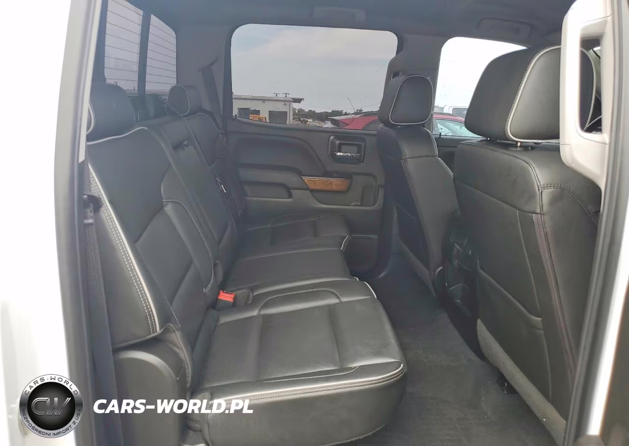 2018 Chevrolet Silverado K1500 High Country VIN:3GCUKTEC7JG604691 - 10