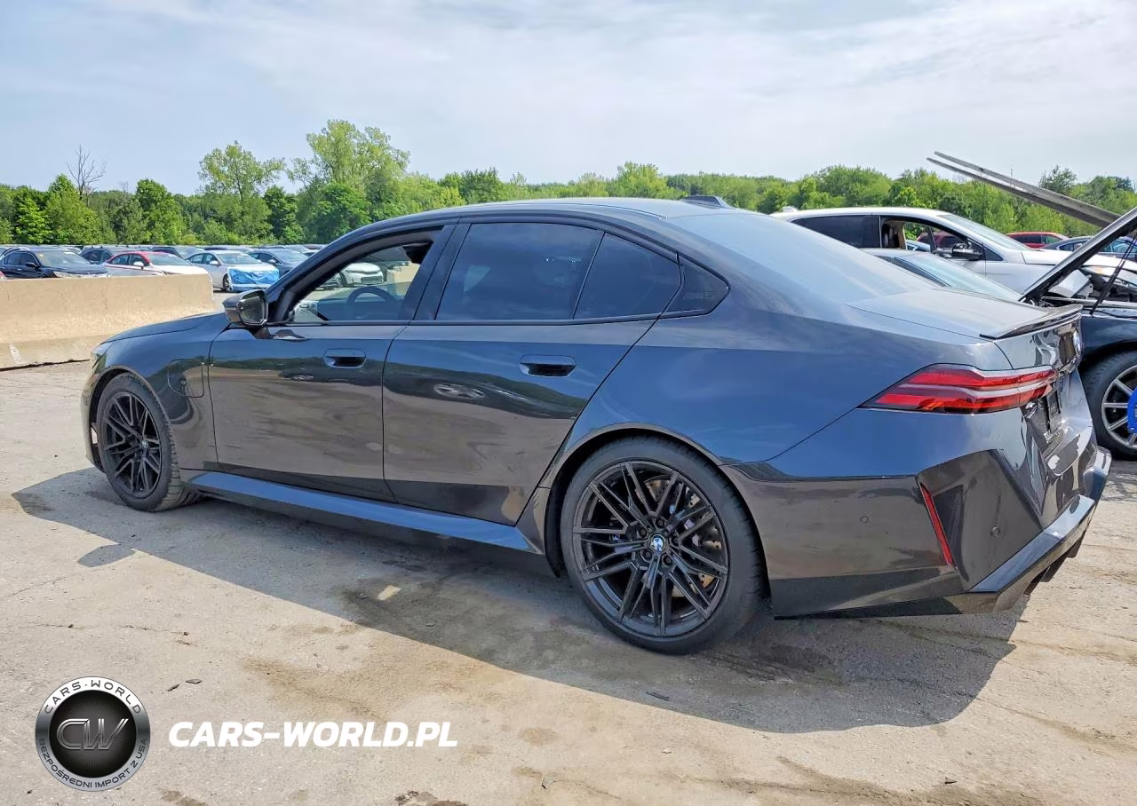 2026 BMW M5 VIN:WBS83FK04TCV11572 - 2