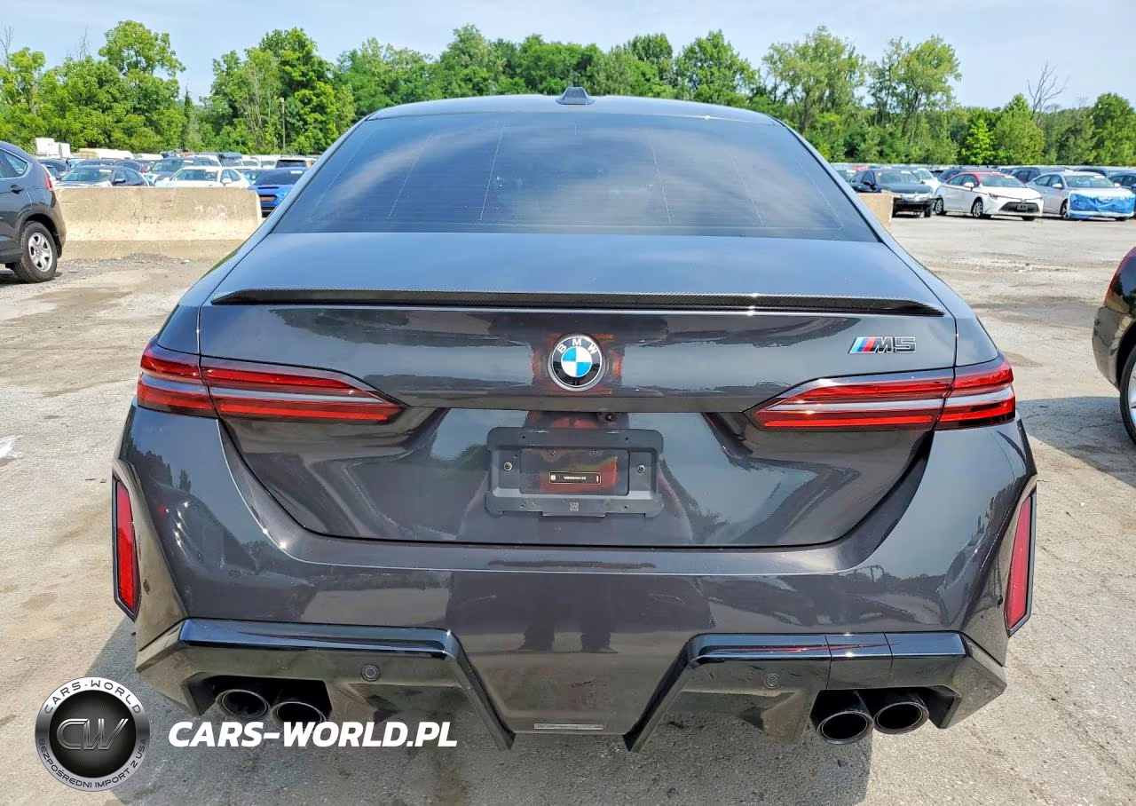2026 BMW M5 VIN:WBS83FK04TCV11572 - 6