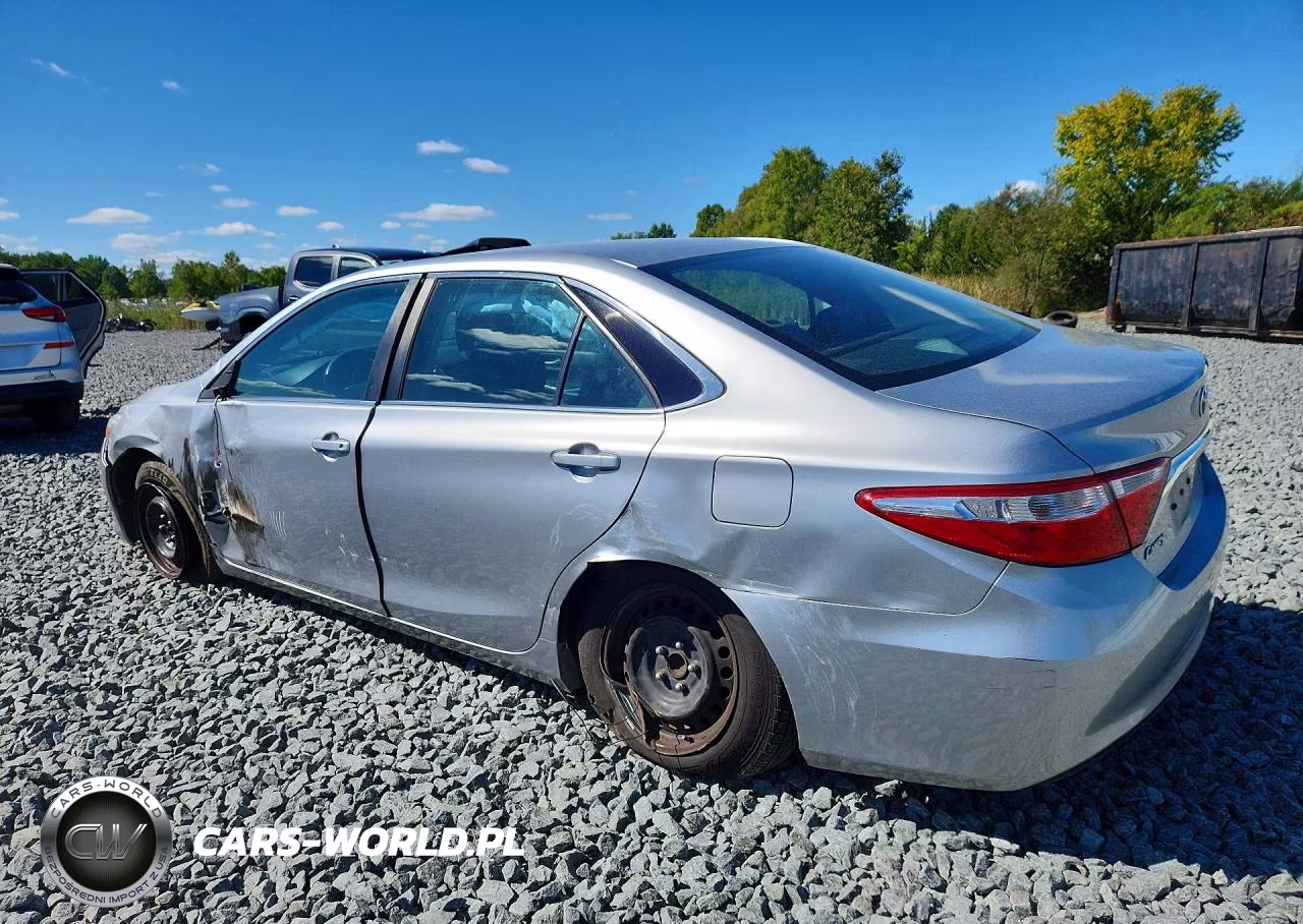 2015 Toyota Camry Le VIN:4T4BF1FK1FR502072 - 2