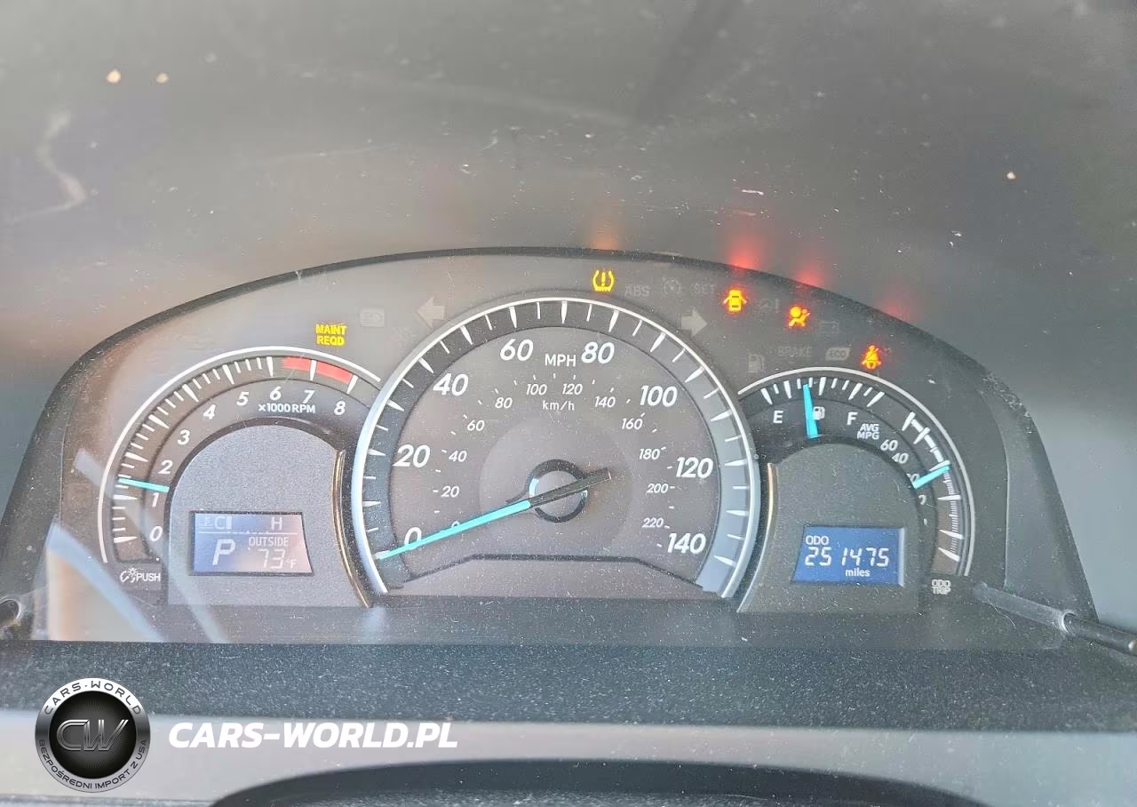 2015 Toyota Camry Le VIN:4T4BF1FK1FR502072 - 9