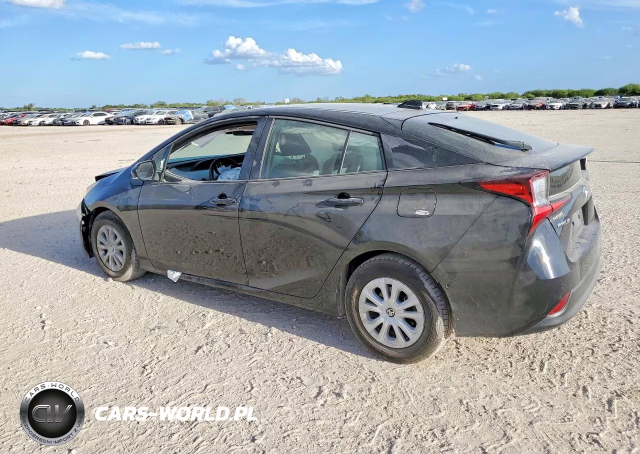 2022 Toyota Prius Le VIN:JTDKAMFU3N3173153 - 2