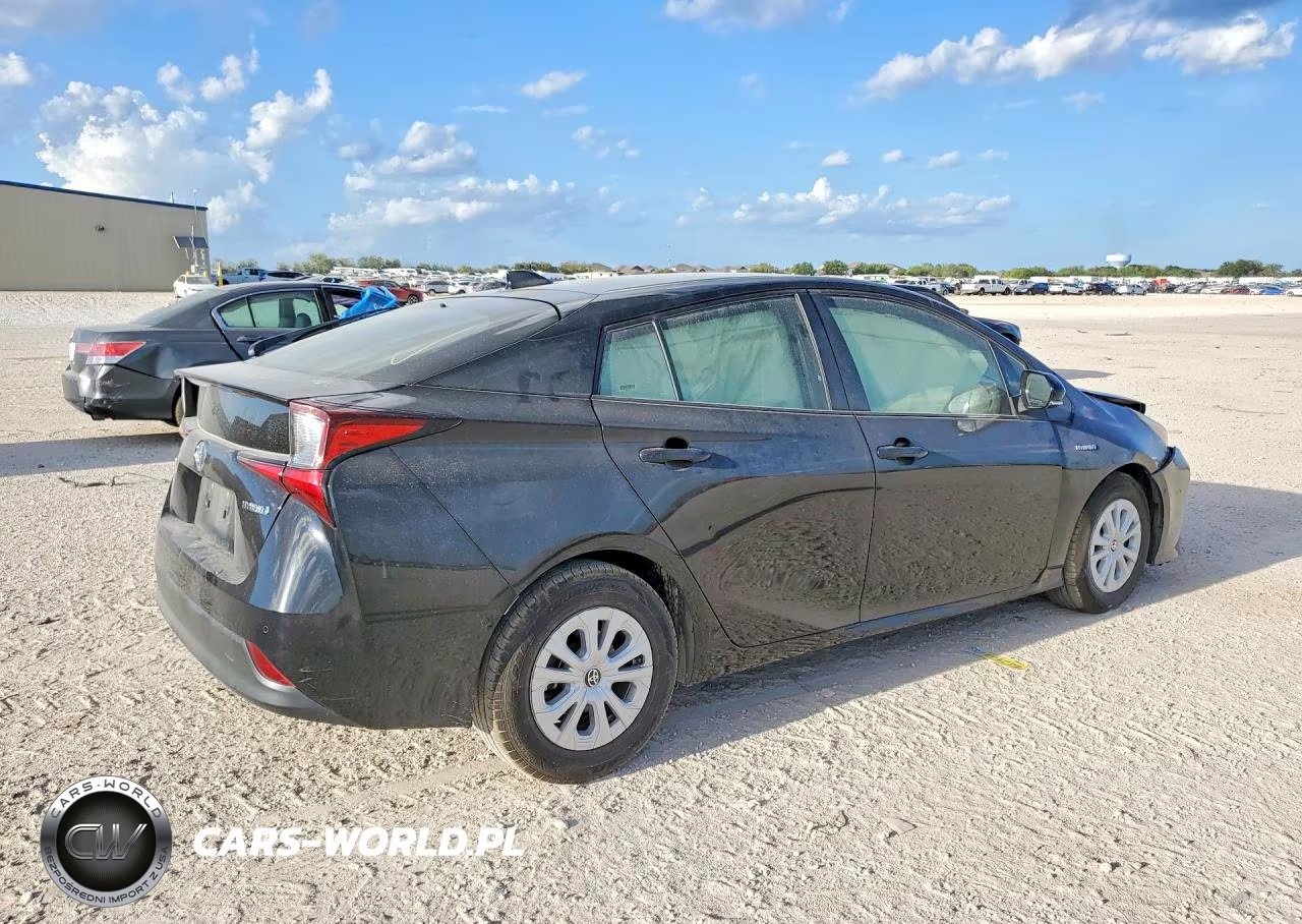 2022 Toyota Prius Le VIN:JTDKAMFU3N3173153 - 3