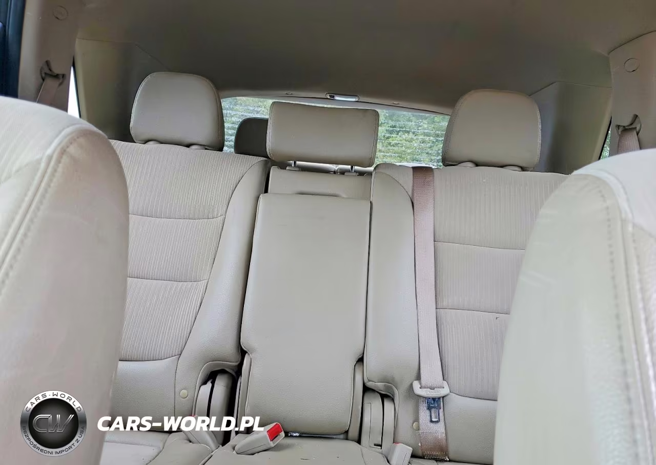 2011 Kia Sorento Ex VIN:5XYKUDA2XBG025070 - 10