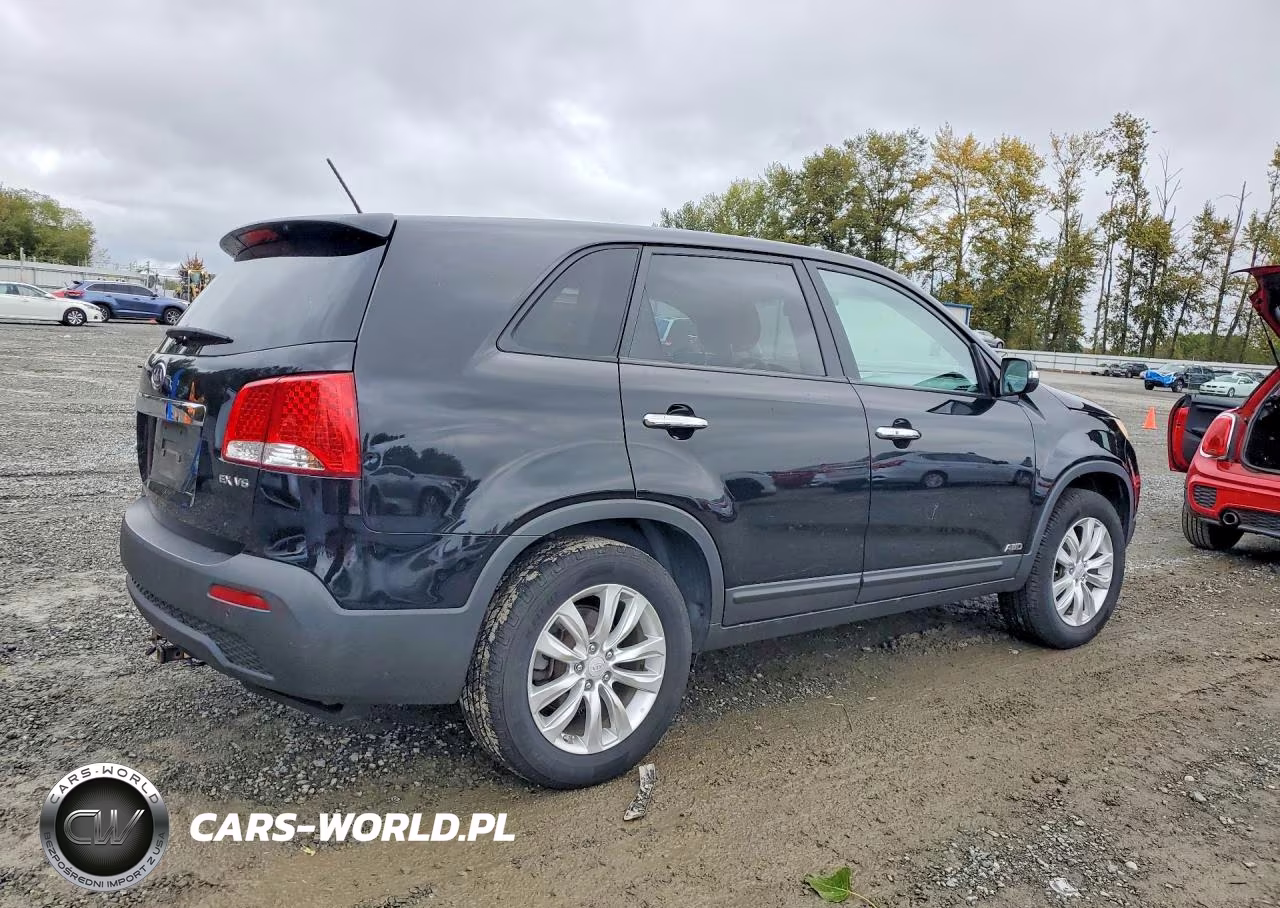 2011 Kia Sorento Ex VIN:5XYKUDA2XBG025070 - 3