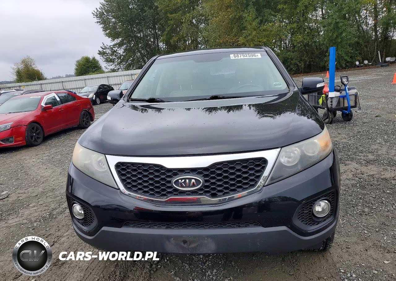 2011 Kia Sorento Ex VIN:5XYKUDA2XBG025070 - 5