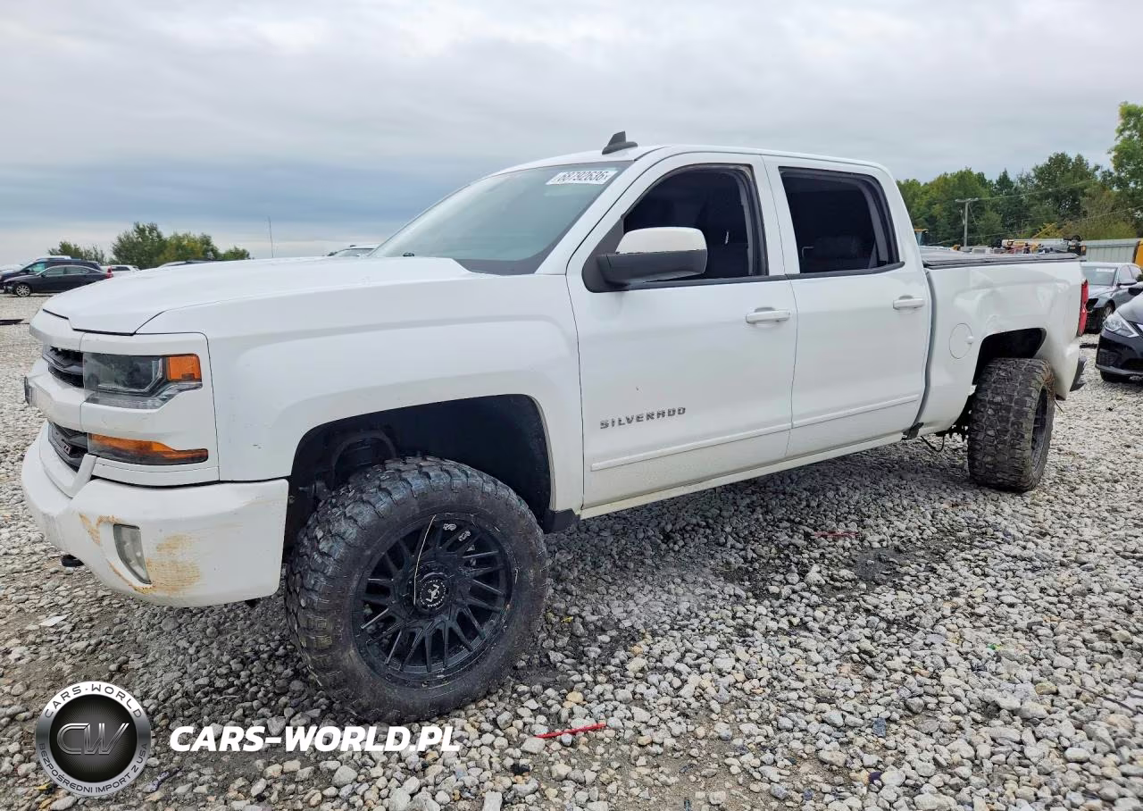2018 Chevrolet Silverado K1500 Lt VIN:3GCUKREC9JG563113 - 1