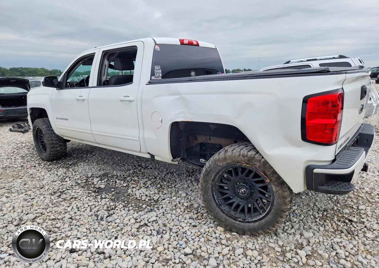 2018 Chevrolet Silverado K1500 Lt VIN:3GCUKREC9JG563113 - 2