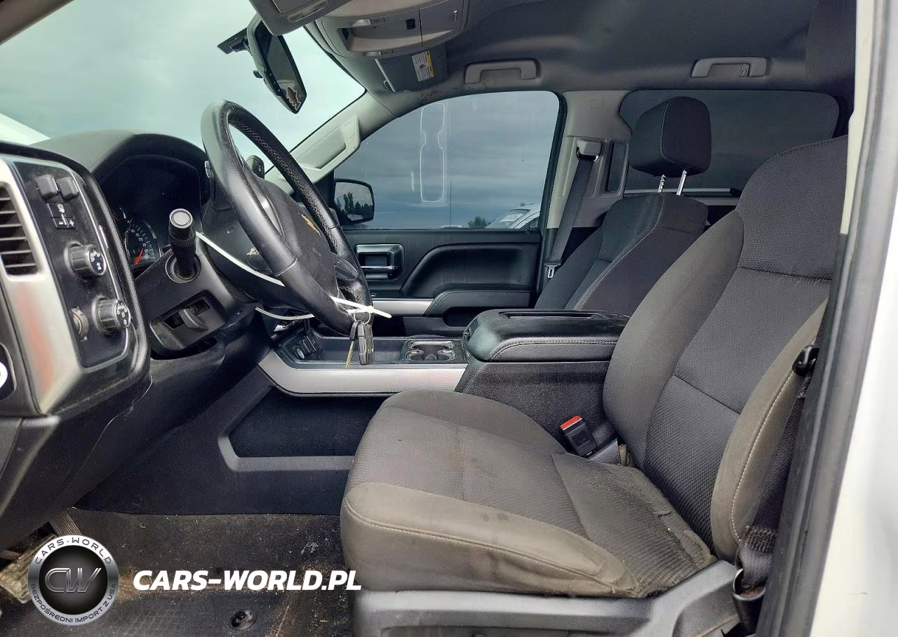 2018 Chevrolet Silverado K1500 Lt VIN:3GCUKREC9JG563113 - 7