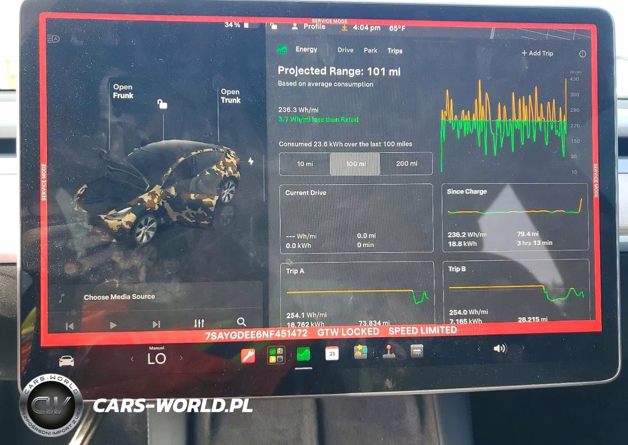 2022 Tesla Model Y VIN:7SAYGDEE6NF451472 - 9
