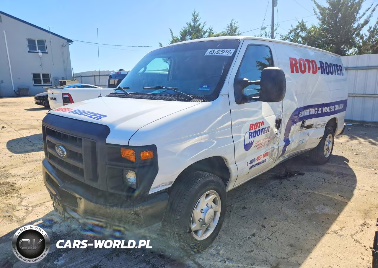 2014 Ford Econoline E150 Van