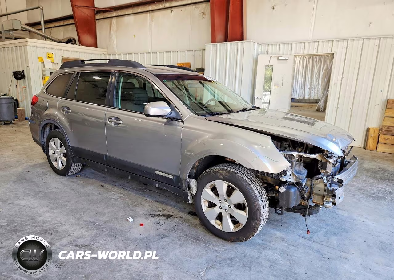 2011 Subaru Outback 2.5I Premium VIN:4S4BRBCC8B3383442 - 4