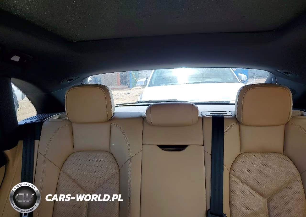 2018 Porsche Macan VIN:WP1AA2A53JLB08277 - 10