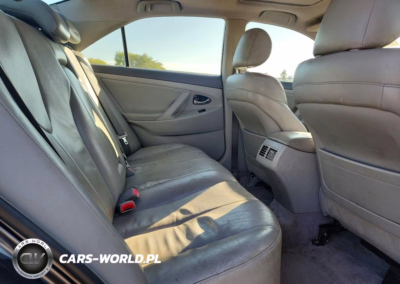 2007 Toyota Camry Hybrid VIN:JTNBB46K473030447 - 10