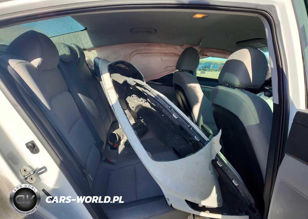 2017 Hyundai Elantra Se VIN:5NPD84LF2HH159358 - 10