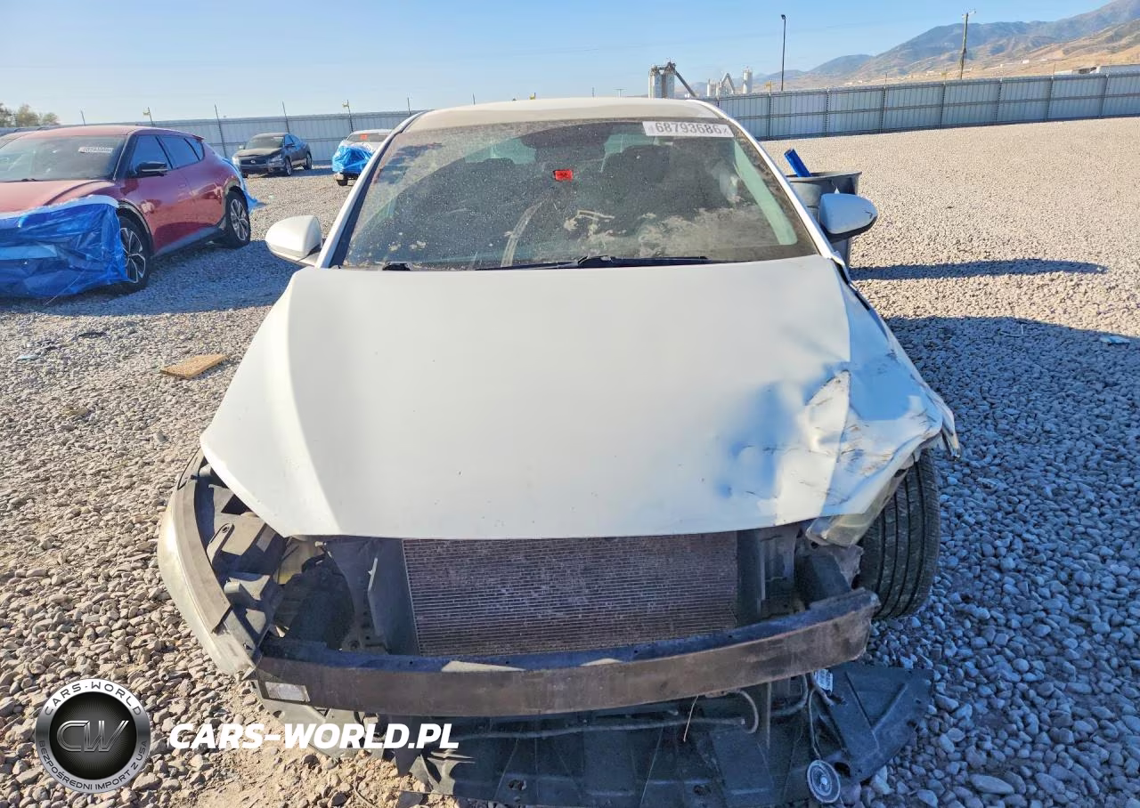 2017 Hyundai Elantra Se VIN:5NPD84LF2HH159358 - 5