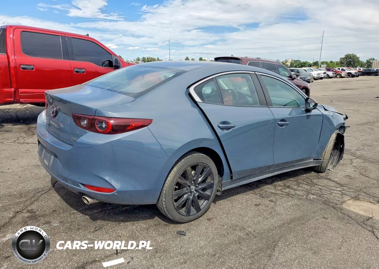 2023 Mazda 3 Preferred VIN:3MZBPBCM9PM361553 - 3