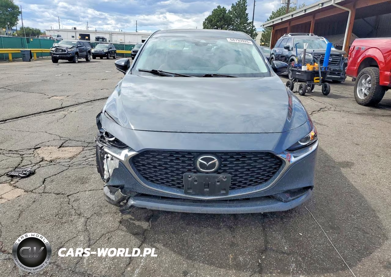 2023 Mazda 3 Preferred VIN:3MZBPBCM9PM361553 - 5