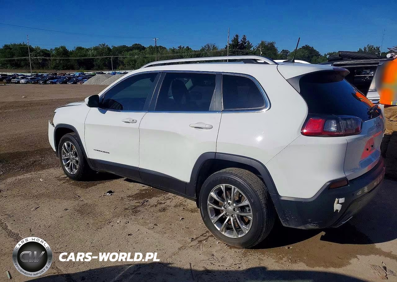 2021 Jeep Cherokee Latitude Lux VIN:1C4PJLMX8MD107347 - 2