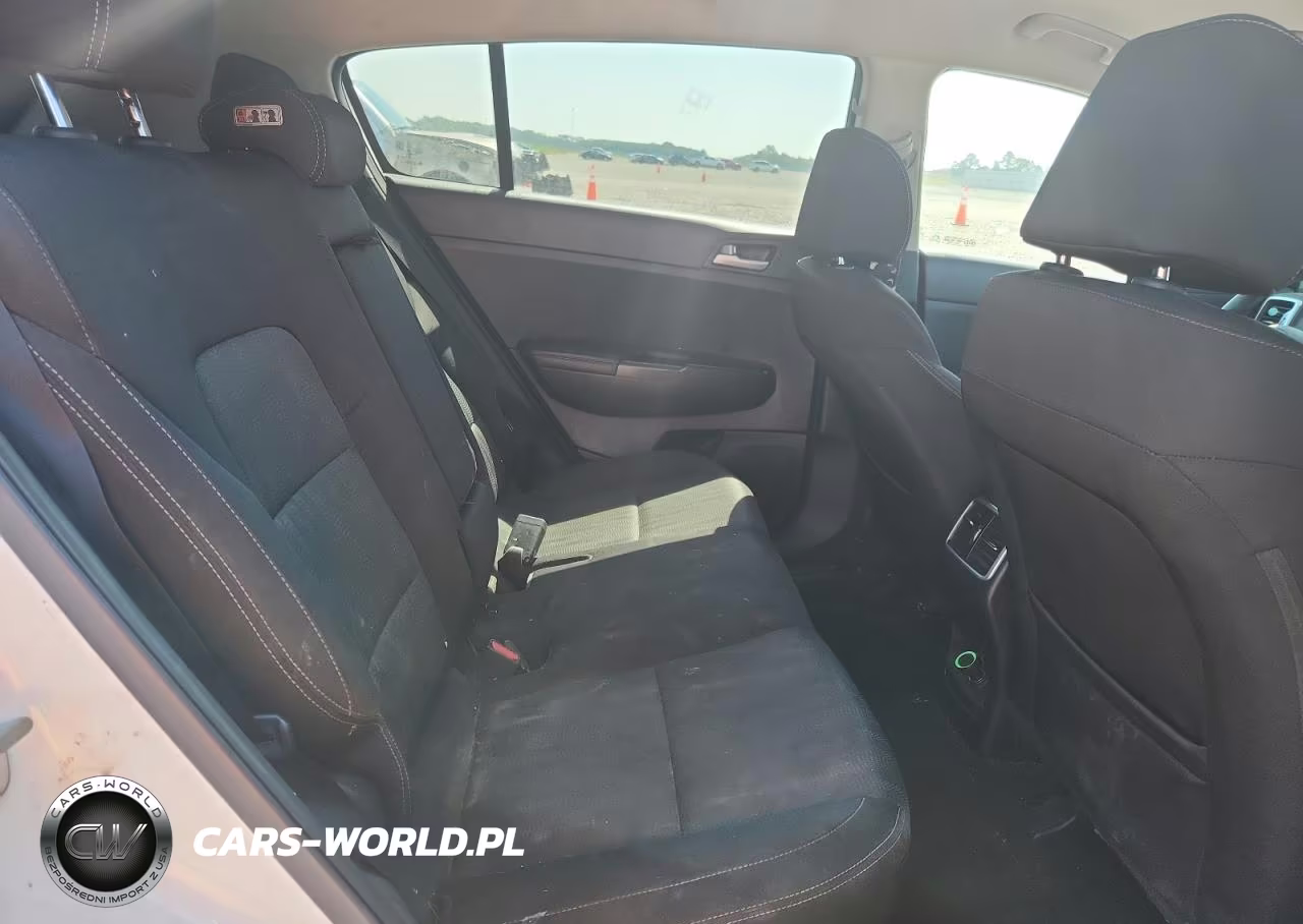 2019 Kia Sportage Lx VIN:KNDPM3AC6K7491620 - 11