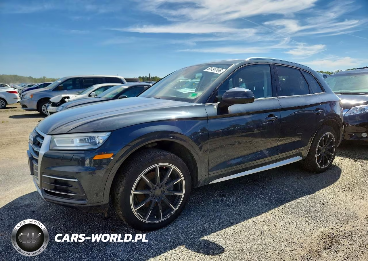 2018 Audi Q5 Premium VIN:WA1ANAFYXJ2004534 - 1