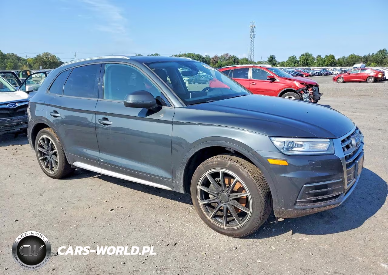2018 Audi Q5 Premium VIN:WA1ANAFYXJ2004534 - 4