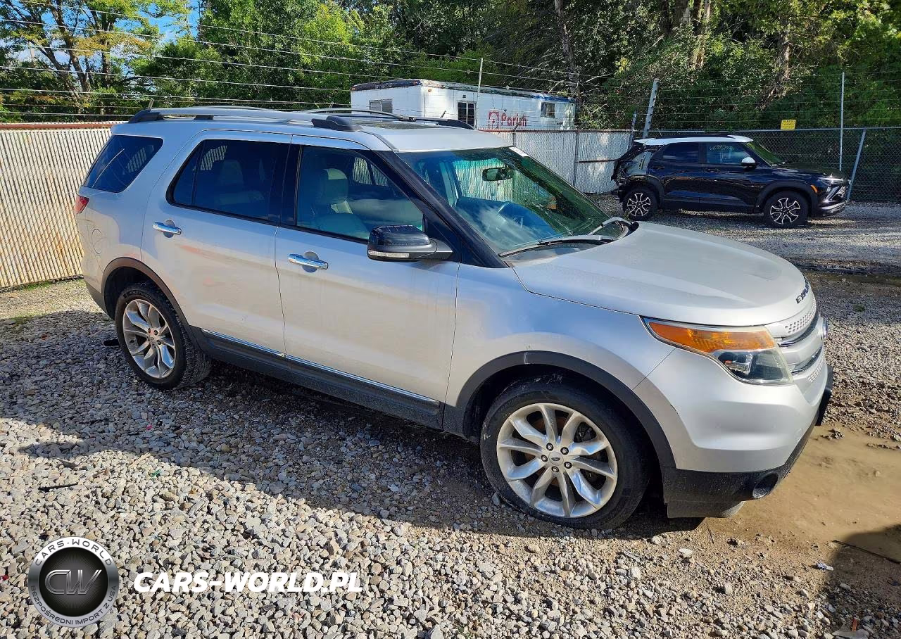 2014 Ford Explorer Xlt VIN:1FM5K8D89EGA87180 - 4