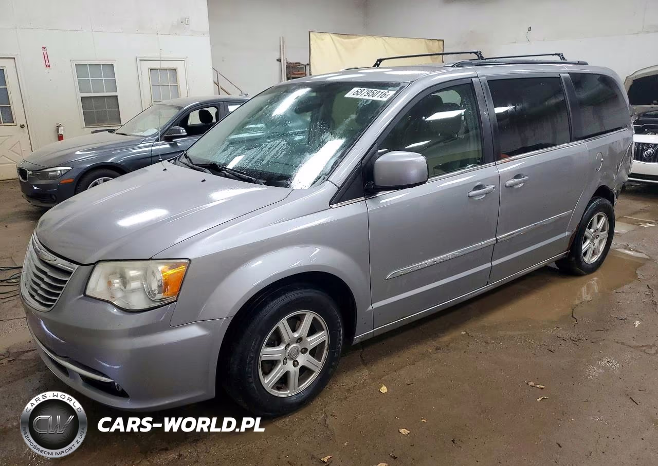 2013 Chrysler Town & Country Touring VIN:2C4RC1BG5DR556251 - 1