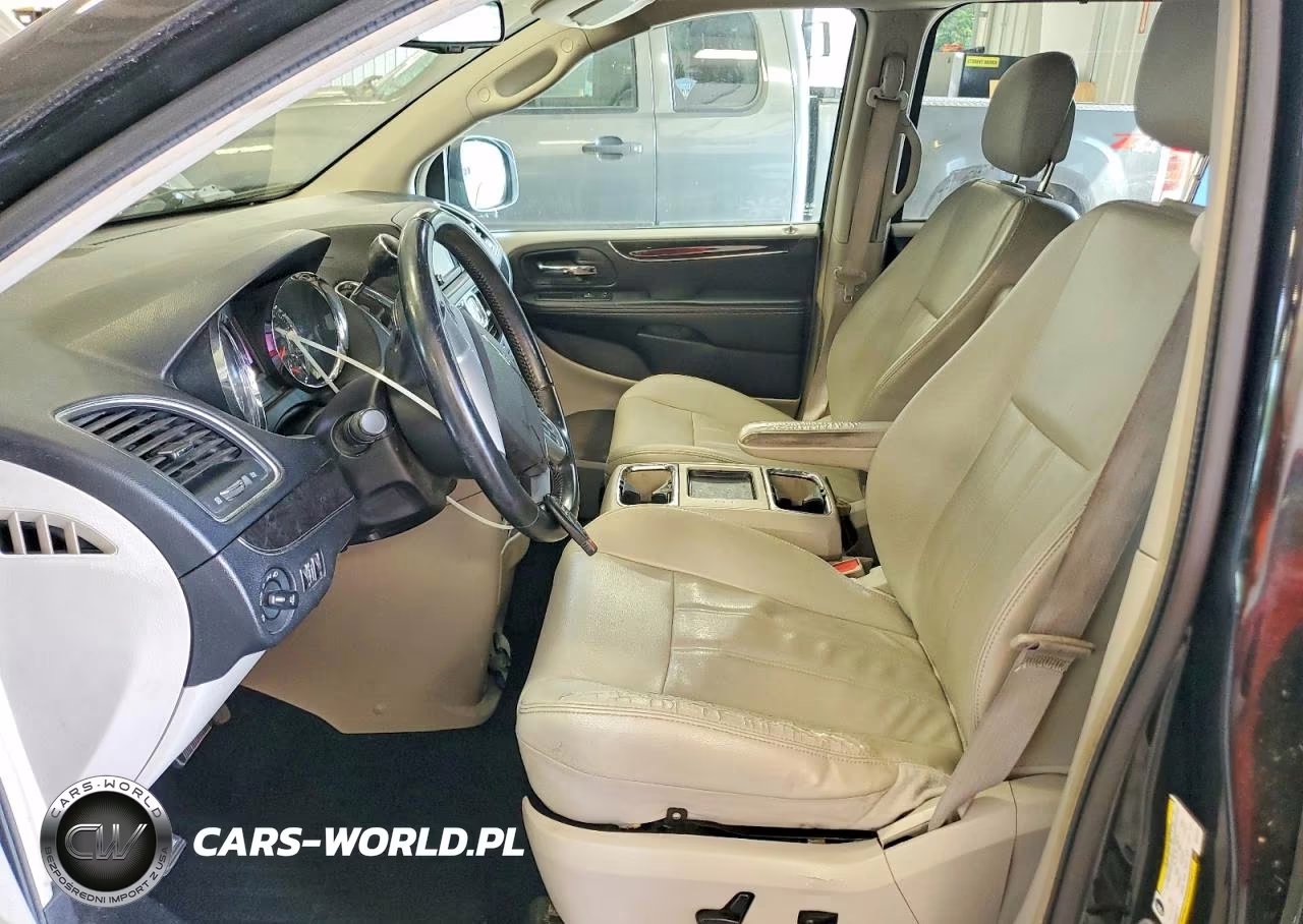 2013 Chrysler Town & Country Touring VIN:2C4RC1BG5DR570764 - 7