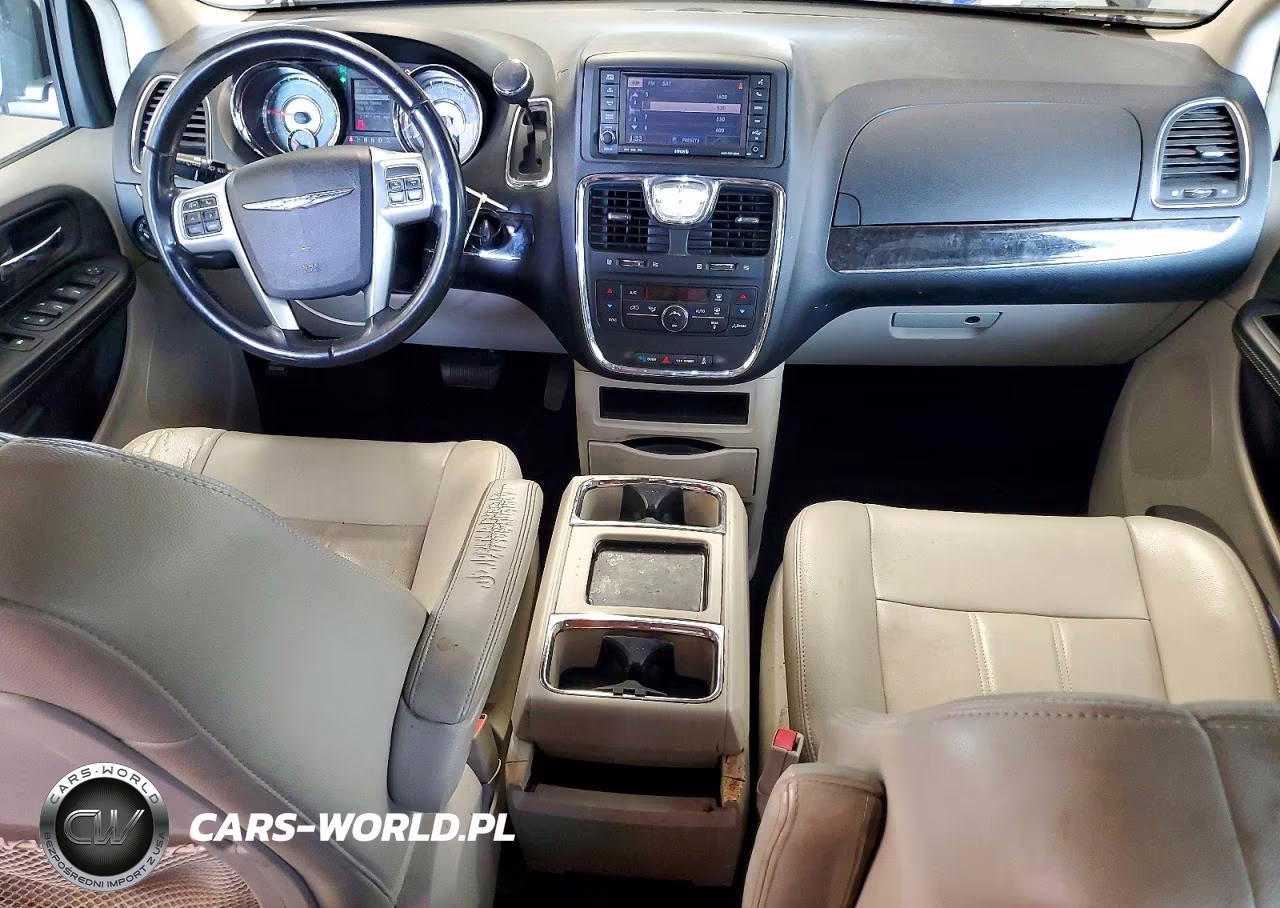 2013 Chrysler Town & Country Touring VIN:2C4RC1BG5DR570764 - 8