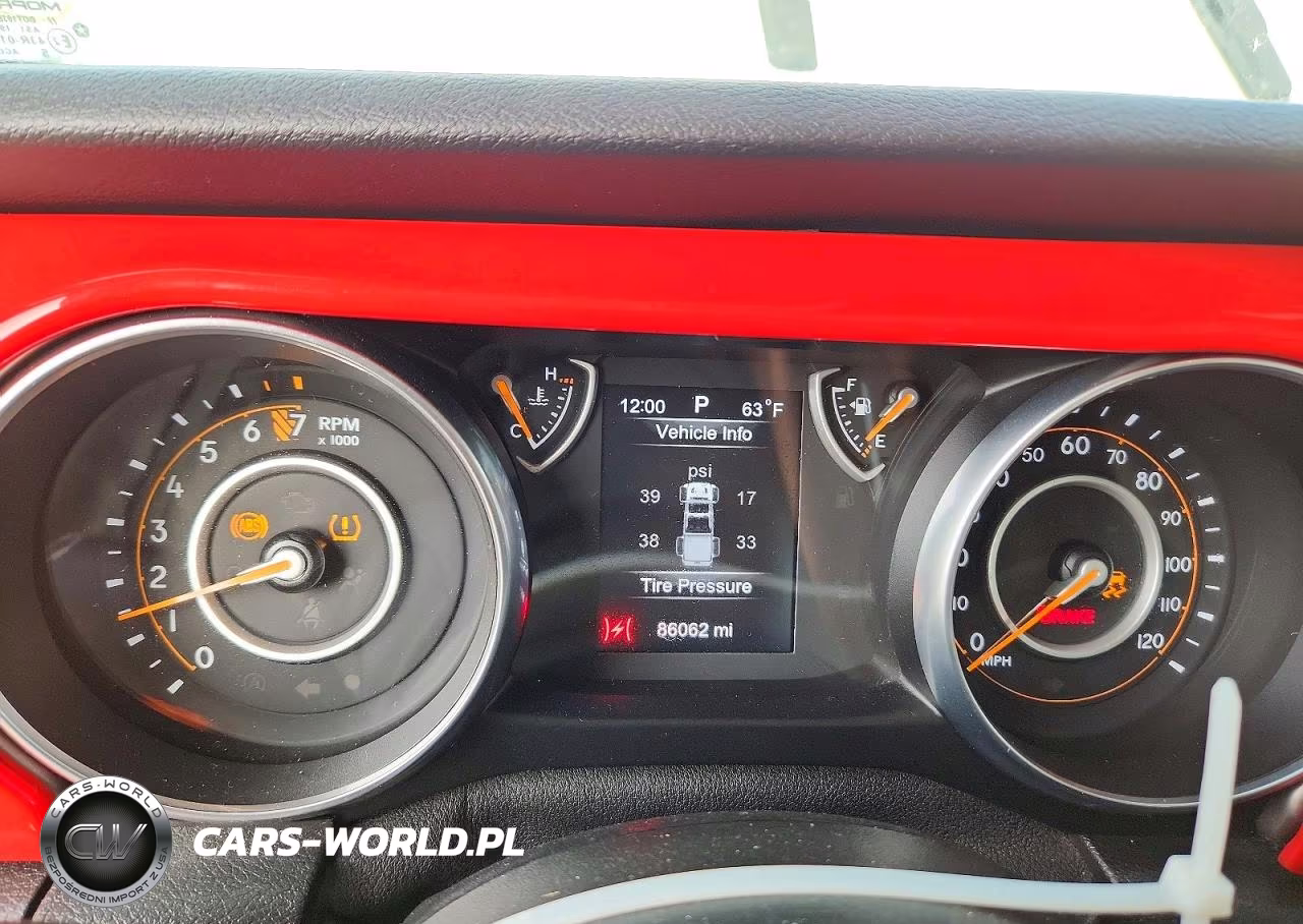2020 Jeep Gladiator Sport VIN:1C6HJTAGXLL186458 - 9