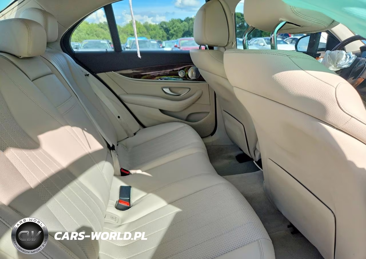 2017 Mercedes-Benz E 300 VIN:WDDZF4JBXHA127203 - 10